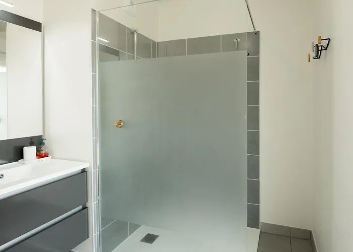 Daire Pres De La Source